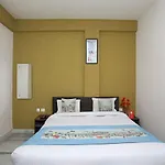 Hotel Taj Signature